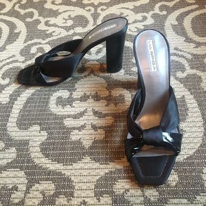 NWOB Via Spiga Satin Patent Leather Heeled Slide